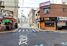 3.文化通り終点の信号交差点を右折
