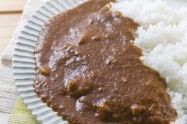 深いコク　地鶏ブイヨンカレー